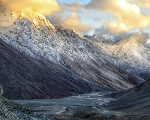 El Himalaya se ve desde India por primera vez en décadas